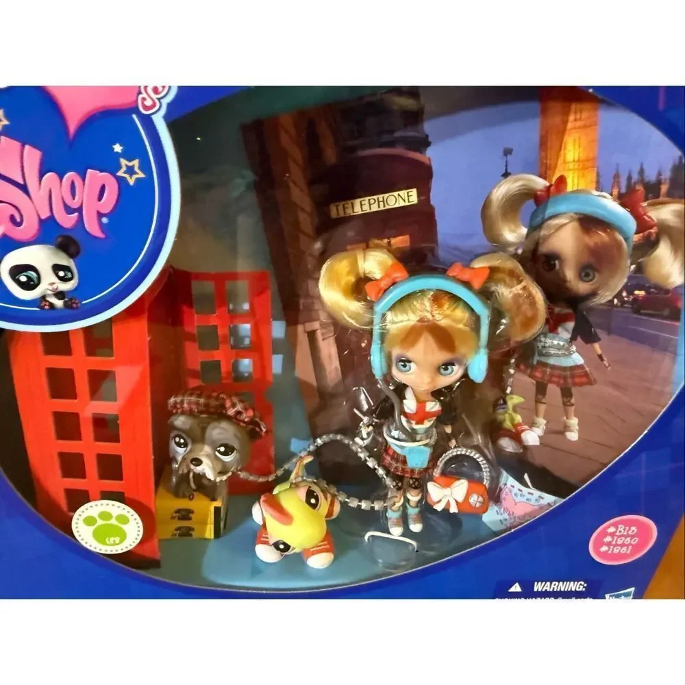 Blythe Love's Littlest Pet Shop Sight Seeing Cute London Doll Set 2010 Hasbro NE